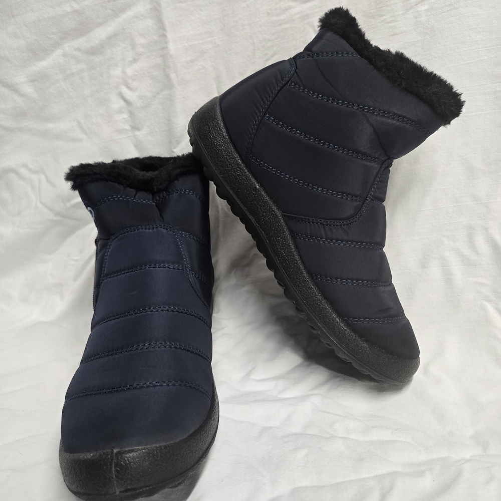 Women's Black Winter Boots